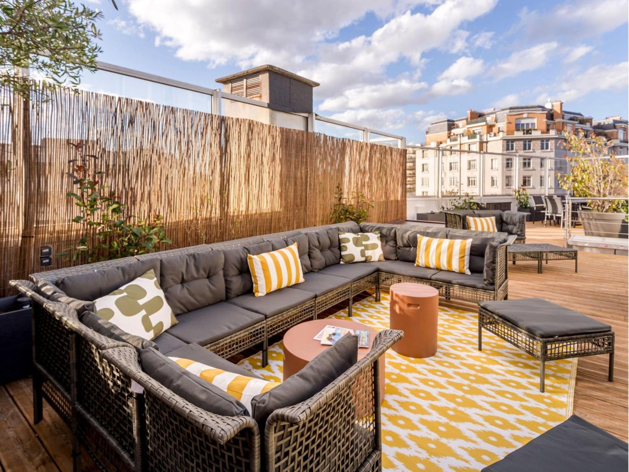 Appartamento Merveil Signature - St Cyr Ii - Private Terrace Parigi